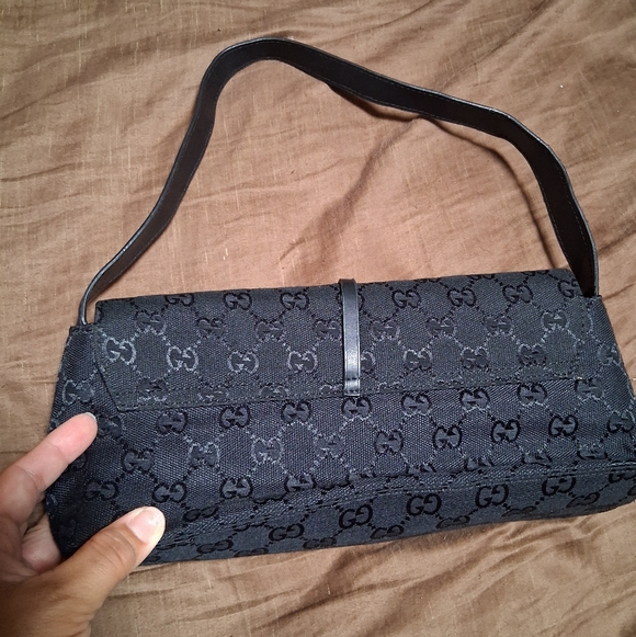 GUCCI VINTAGE BLACK JACKIE GG JACQUARD SHOULDER BAG SILVER LOCKING HARDWARE - Picture 4 of 9